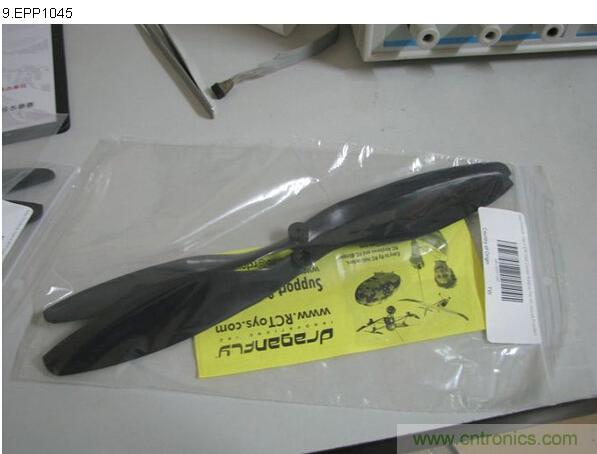 無人機 DIY 制作全過程，酷得不要不要的！