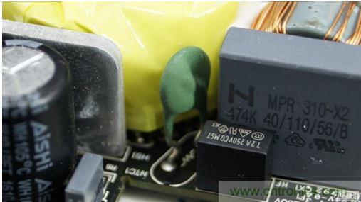 69元小米4口USB充電器詳細(xì)拆解，看完你也能DIY一個(gè)