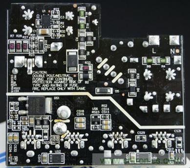69元小米4口USB充電器詳細(xì)拆解，看完你也能DIY一個(gè)