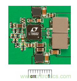 在汽車(chē)電子系統(tǒng)中如何選擇多通道同步降壓轉(zhuǎn)換器？