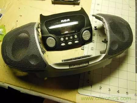 廢舊收音機(jī)如何變身成酷炫機(jī)器人？