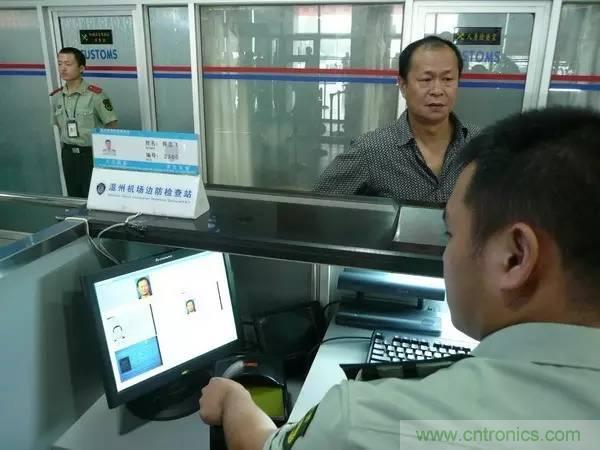 簡述人臉識(shí)別系統(tǒng)的應(yīng)用及目前存在的技術(shù)難點(diǎn)