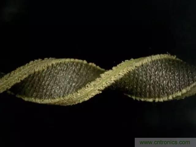 新型柔性電容傳感器：可準(zhǔn)確監(jiān)測(cè)人體細(xì)微運(yùn)動(dòng)！