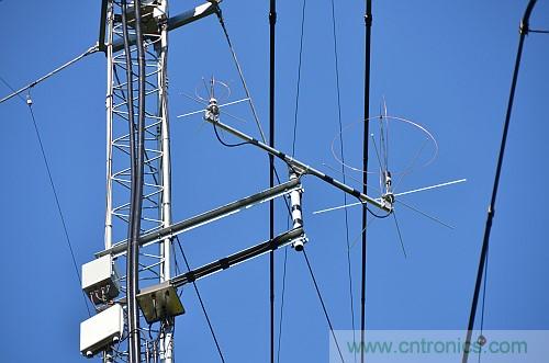 波音787天線布局太夸張？汽車天線復(fù)雜度正逐步接近