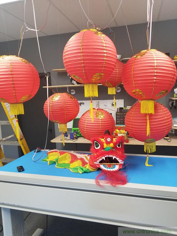Digi-Key 祝大家農(nóng)歷新年快樂，狗年大吉大利