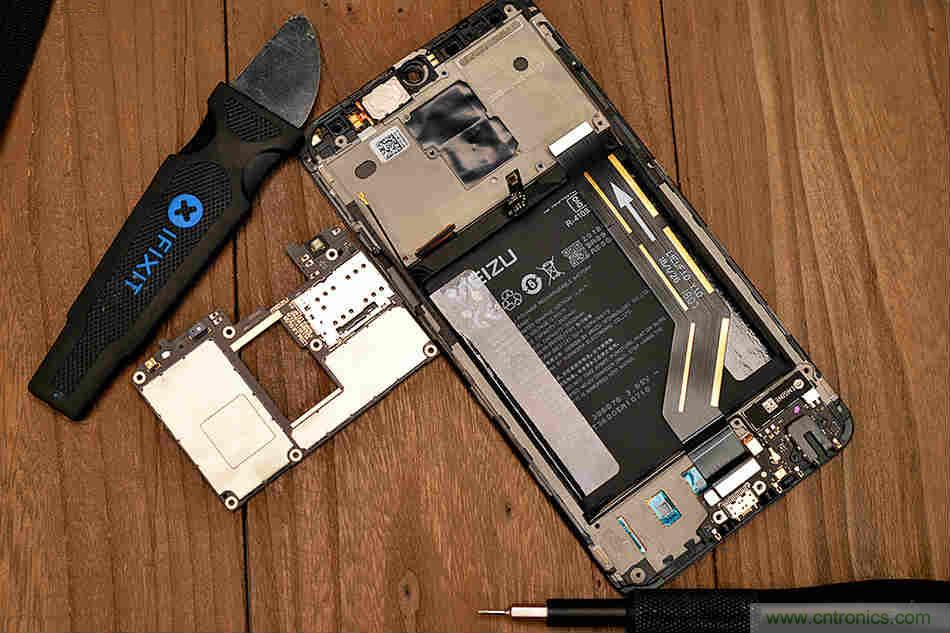 拆解魅族15 Plus：玩轉(zhuǎn)了新概念，但其工藝究竟如何？