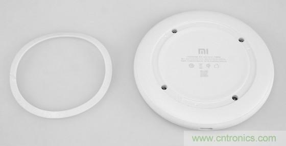 拆解對比：系出同門，小米、紫米無線充電器的差別有多大？