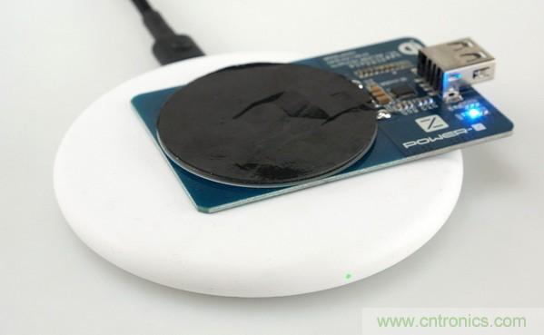 拆解對比：系出同門，小米、紫米無線充電器的差別有多大？