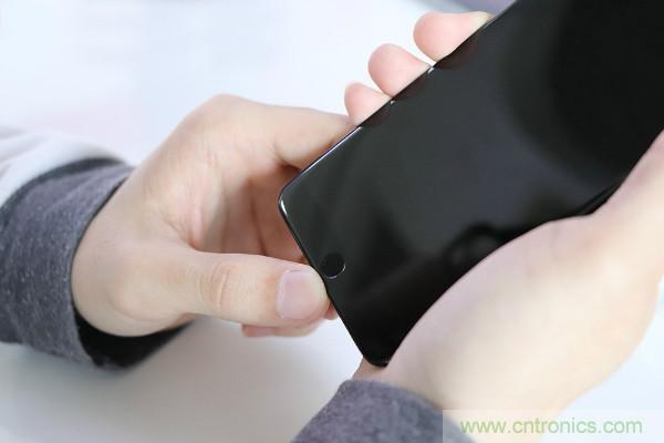 魅族M15拆解：做工精致，壓感Home鍵采用中國芯