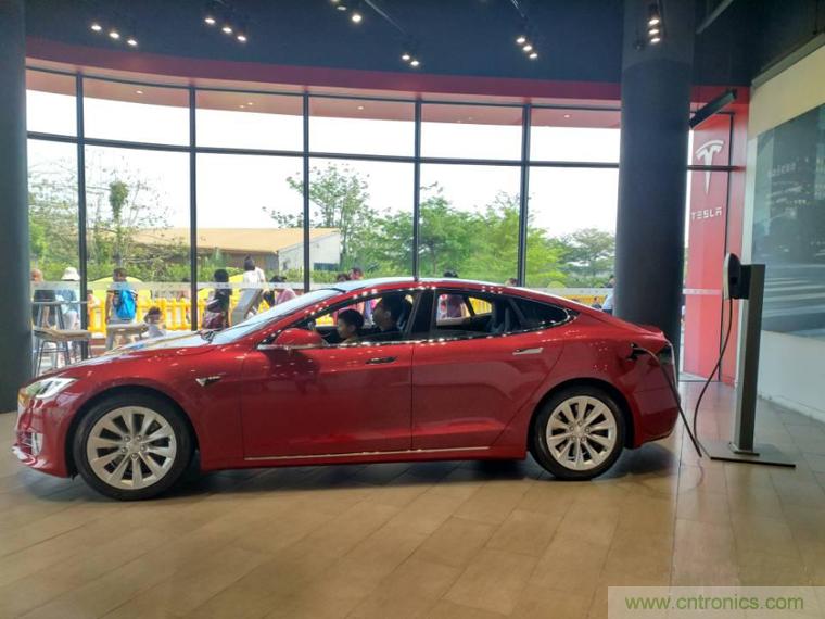 特斯拉一季度交付報(bào)告出爐，產(chǎn)能危機(jī)變需求危機(jī)？