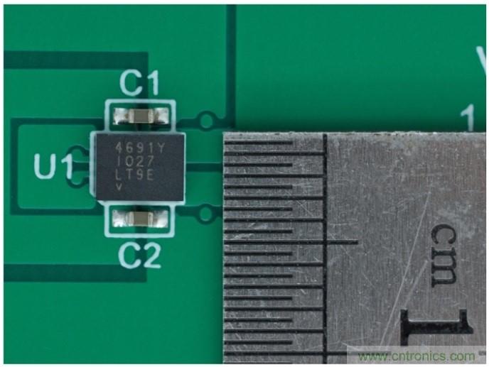 3.6V輸入、雙路輸出µModule降壓穩(wěn)壓器以3mm × 4mm小尺寸為每通道提供2A電流