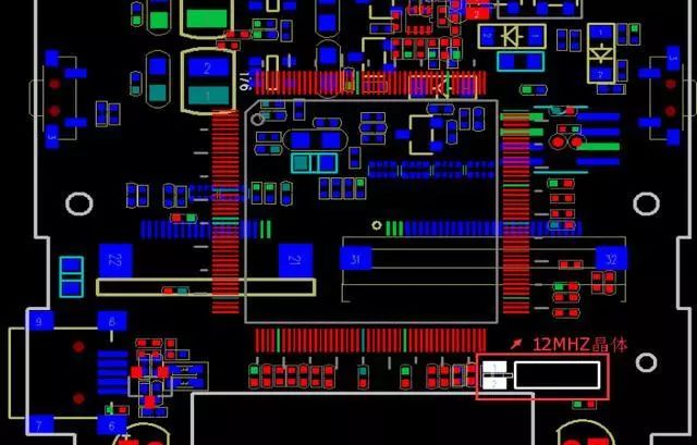晶振為什么不能放置在PCB邊緣？