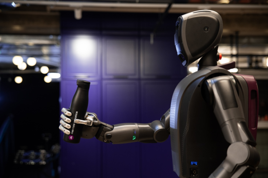 Mobileye跨界收購人形機器人公司，意在成為物理AI時代的領(lǐng)導者