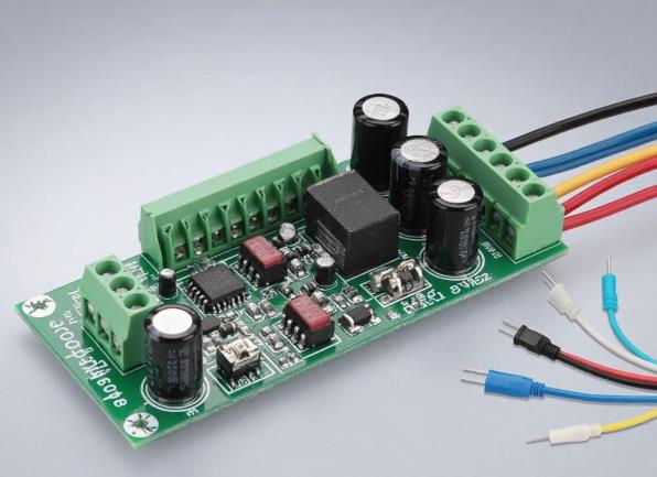 步進(jìn)電機(jī)驅(qū)動器技術(shù)演進(jìn)：從基礎(chǔ)驅(qū)動到智能閉環(huán)控制